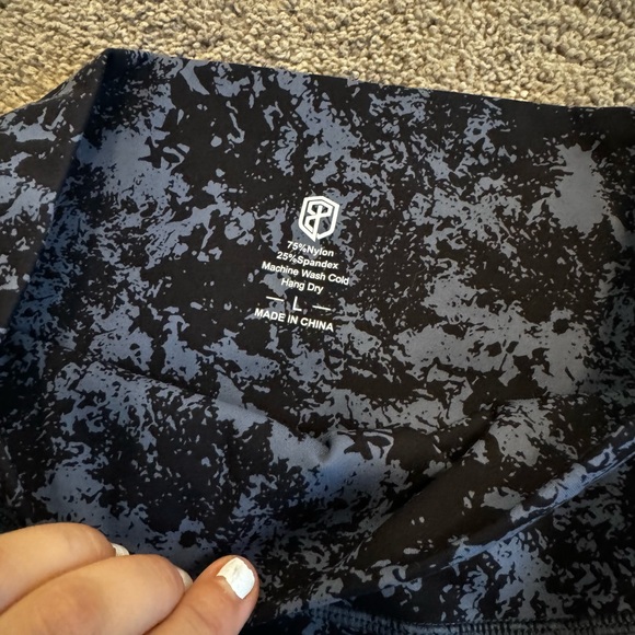 born primitive biker shorts with pockets - Picture 3 of 4